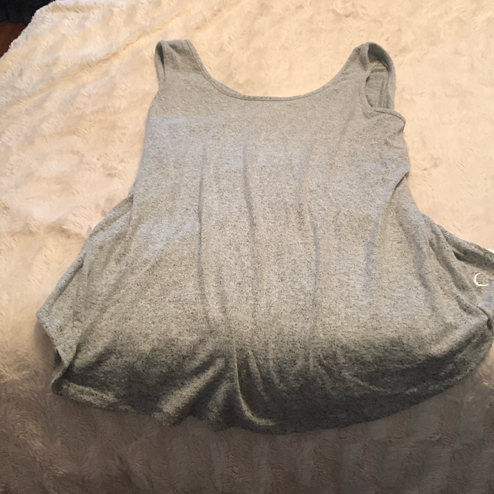 Zyia workout top size medium